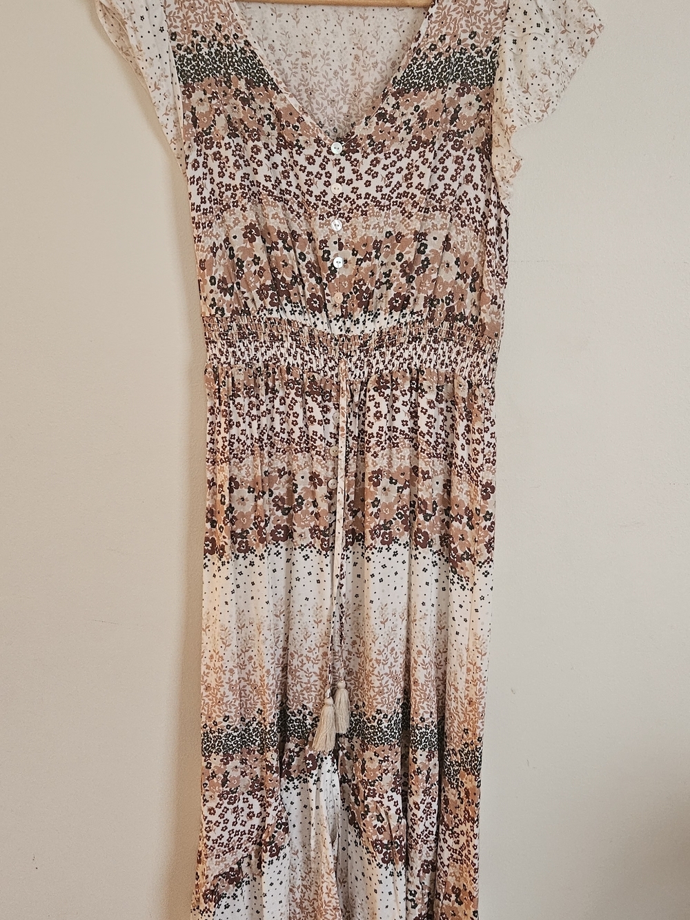 Iris Bloom Boho Floral Maxi Dress - Size M - High-Low Hem - Picture 7 of 11